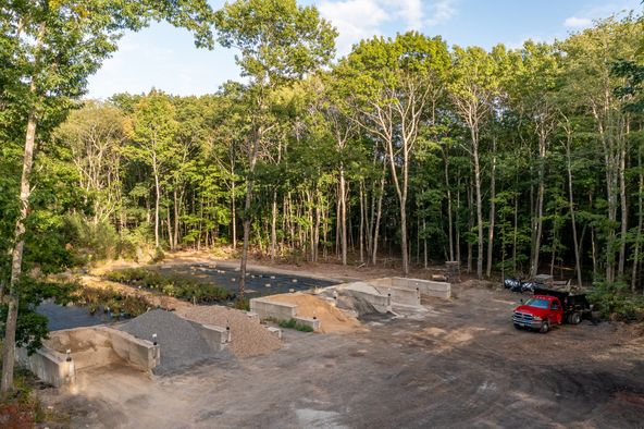 Coastal Landscaping & Garden Center: 941 State Rte 1, York, ME 03909